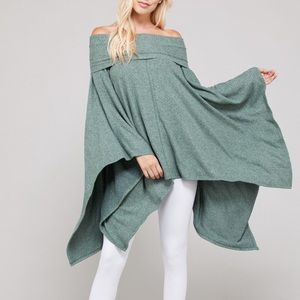 🌟💕 Off Shoulder Poncho Top 💕🌟